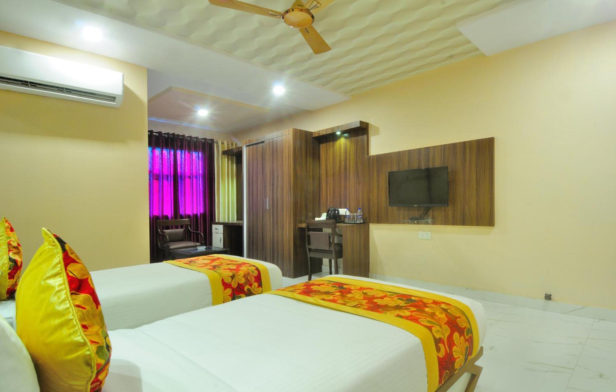Hotel New Majestic Ajmer Esterno foto